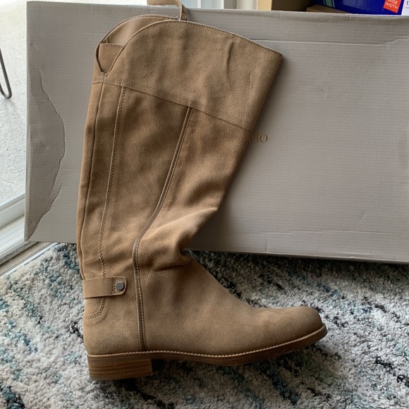 Suede tall boots - Picture 2 of 4